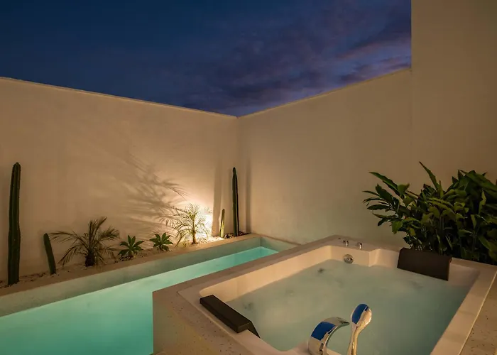 Villa New - Stylish 1br With Cinema In Pandawa *