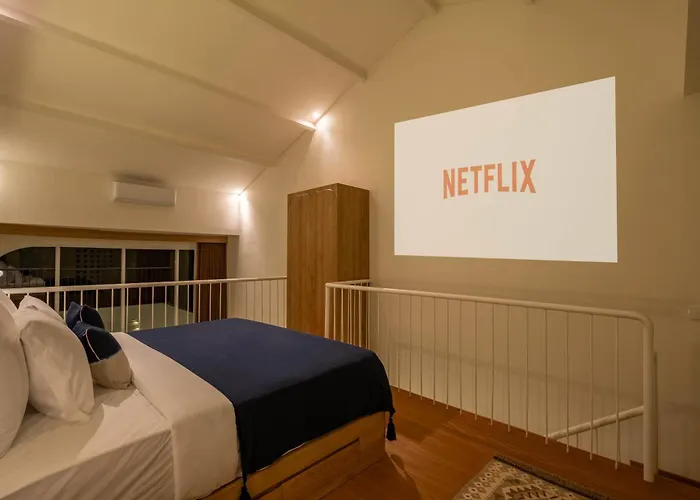 Villa New - Stylish 1br With Cinema In Pandawa